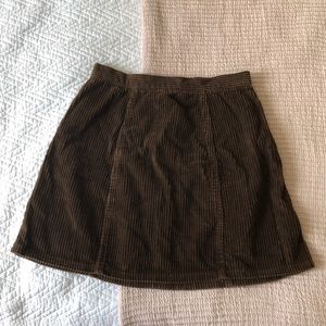 Super cute vintage corduroy skirt!
